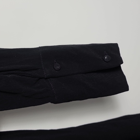 OLIVACEOUS Gauze Flowy Long Sleeve Button Down Blouse in Black Size Large - Picture 14 of 16